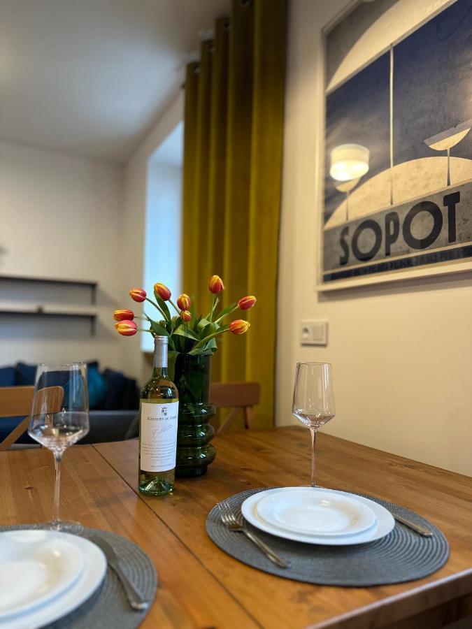 Jazz Apartament Czestochowa Centrum 2-Bedroom ภายนอก รูปภาพ